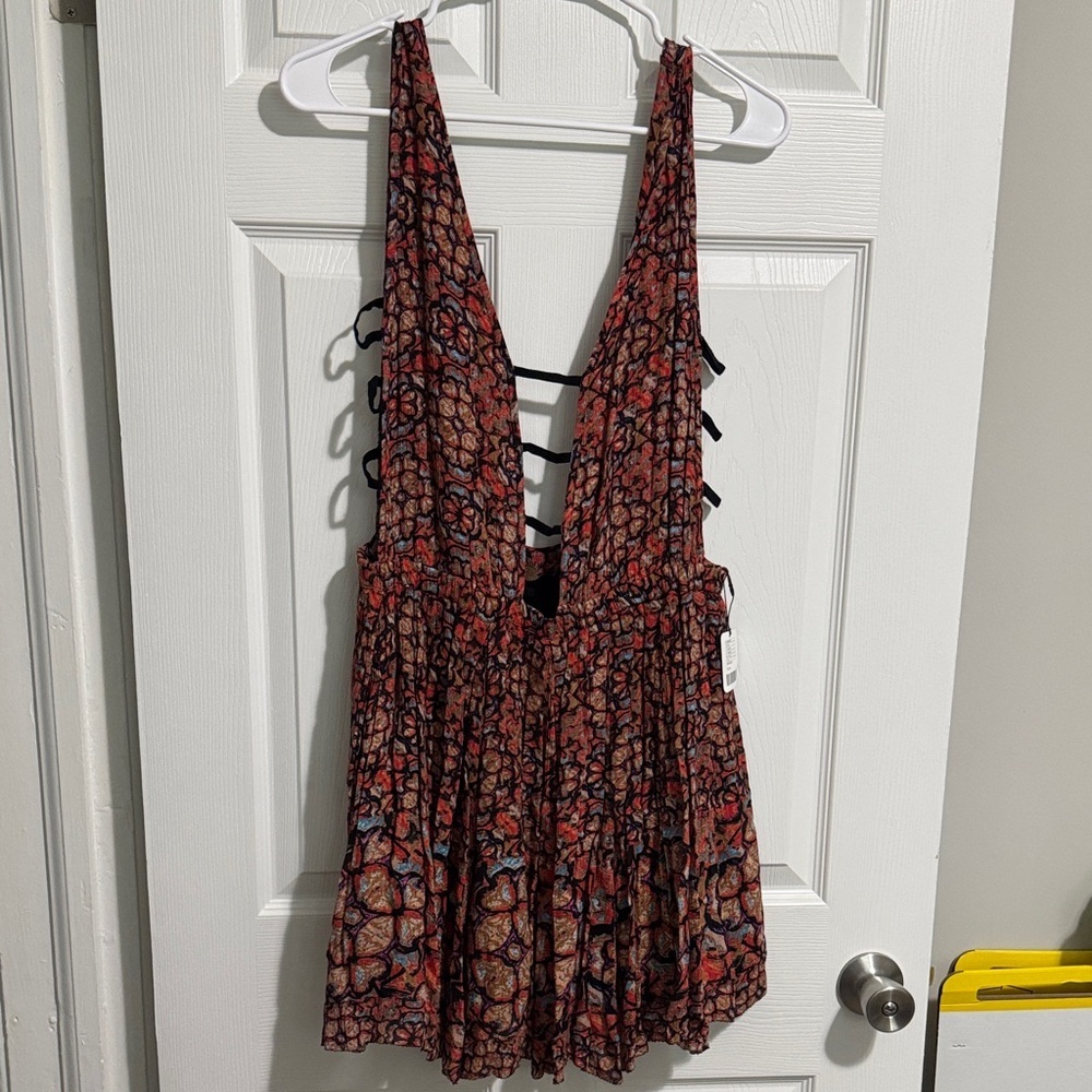 NWT FREE PEOPLE Red and Black Patterned Sleeveless Dress
